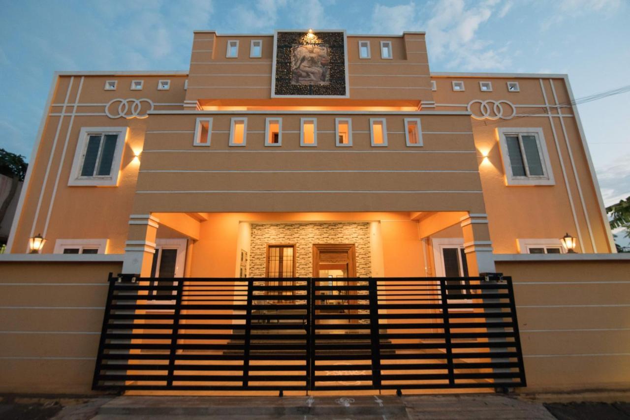 Saffron Vilva Hotel ปอนดิเชอรี ภายนอก รูปภาพ