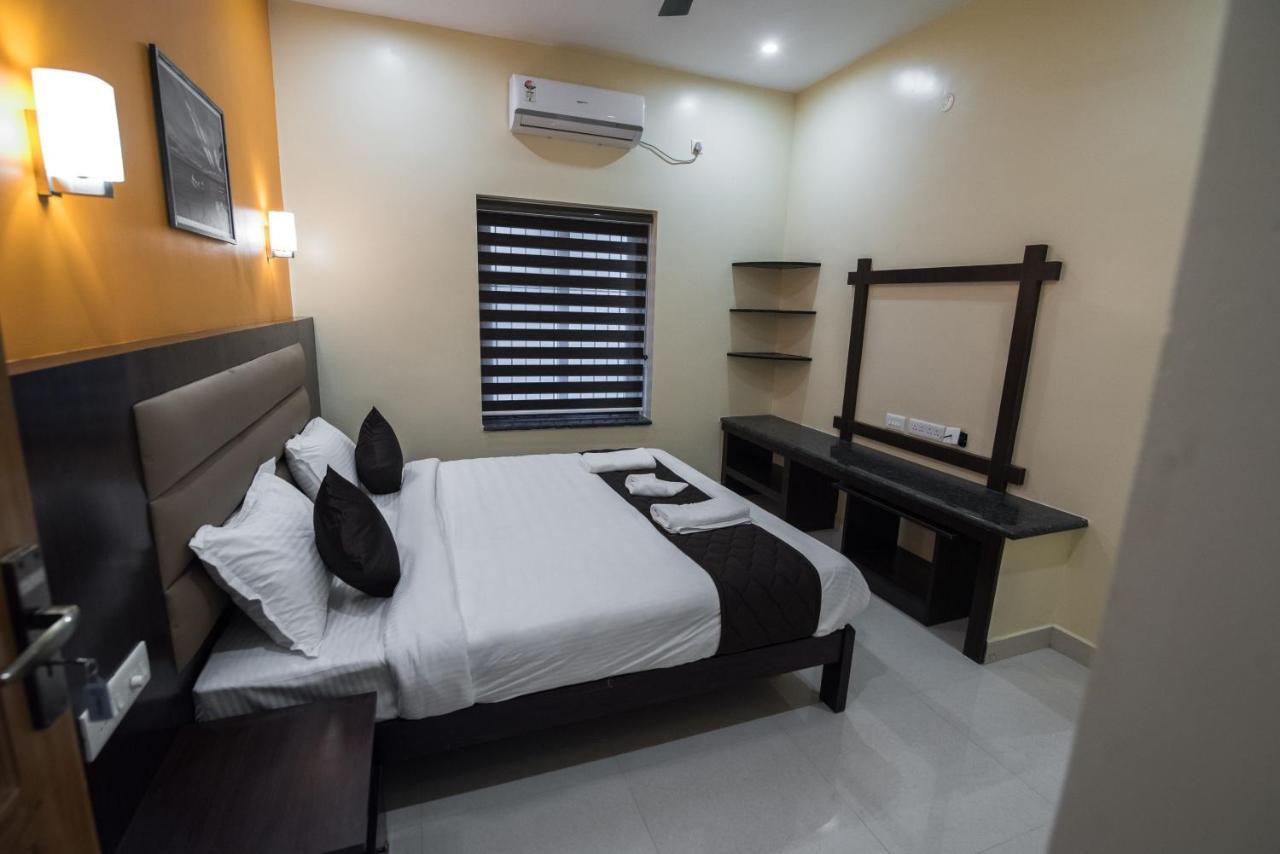 Saffron Vilva Hotel ปอนดิเชอรี ภายนอก รูปภาพ