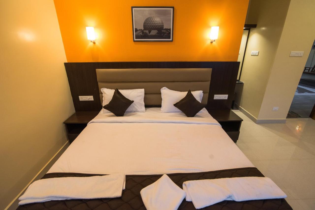 Saffron Vilva Hotel ปอนดิเชอรี ภายนอก รูปภาพ
