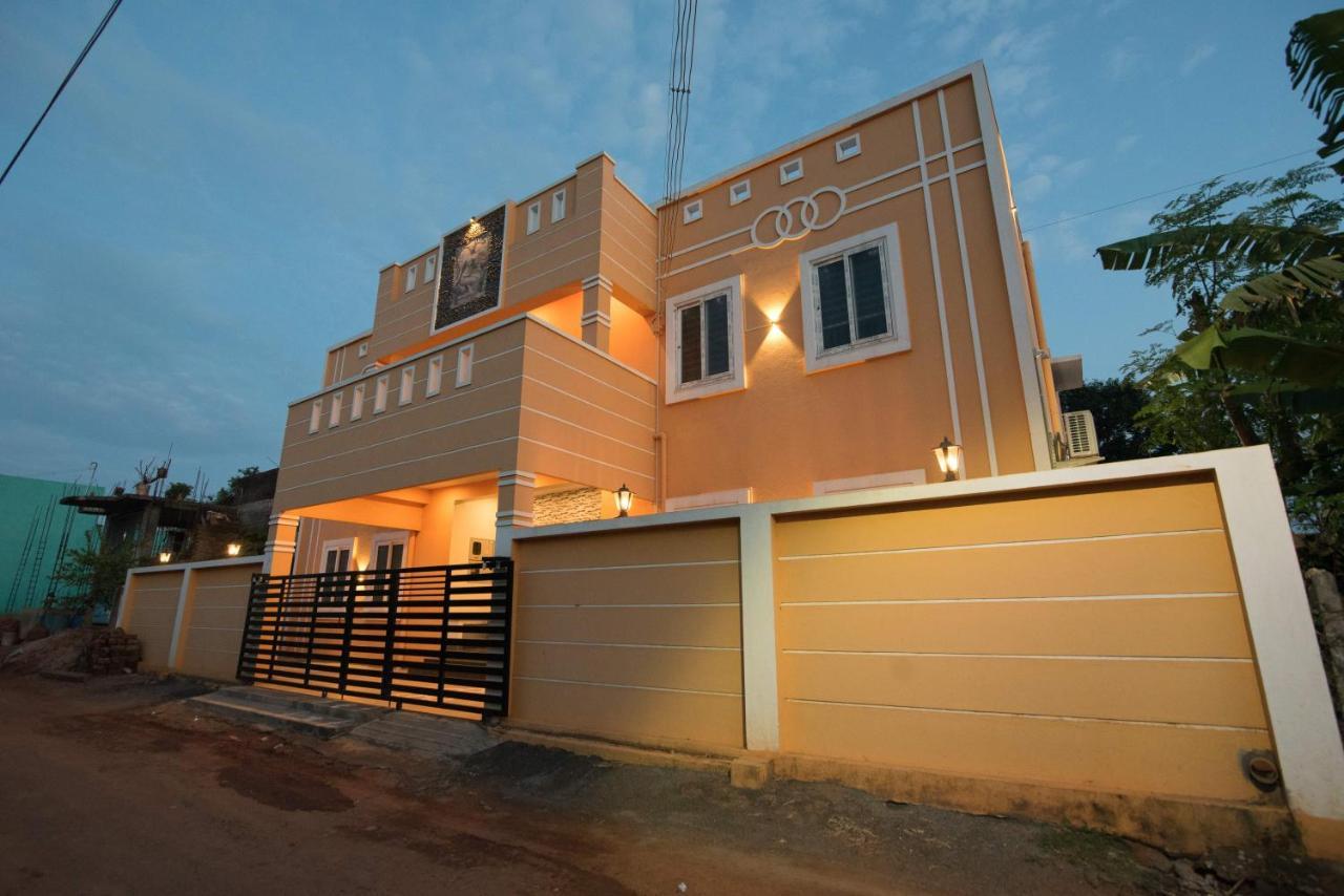Saffron Vilva Hotel ปอนดิเชอรี ภายนอก รูปภาพ