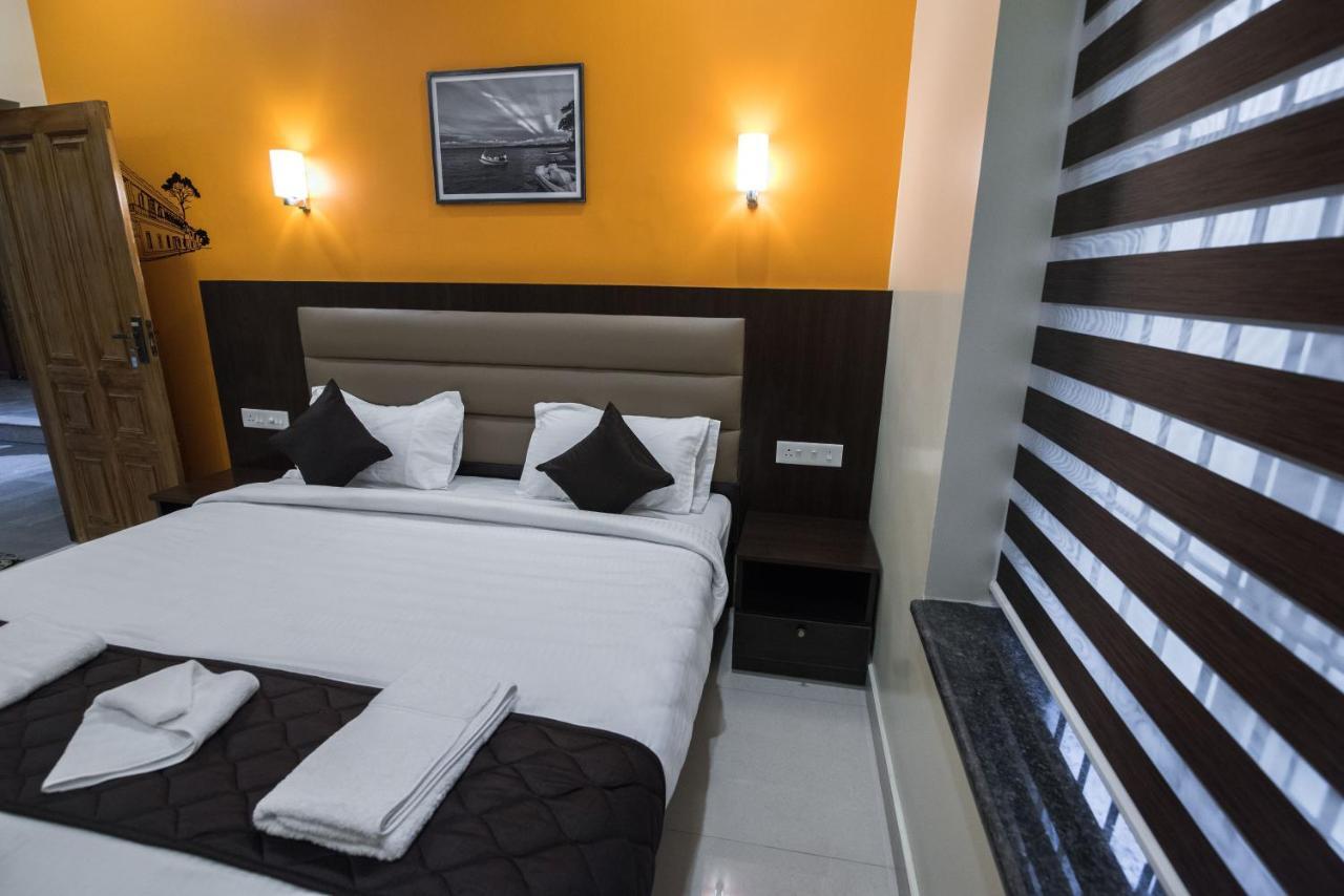 Saffron Vilva Hotel ปอนดิเชอรี ภายนอก รูปภาพ